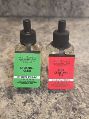 New Bath And Body Works Christmas Wallflowers Christmas Cabin/Cozy Christmas PJs